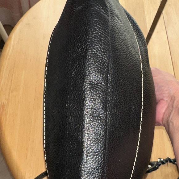 Celsius EUC Black Crossbody Bag - Picture 6 of 9